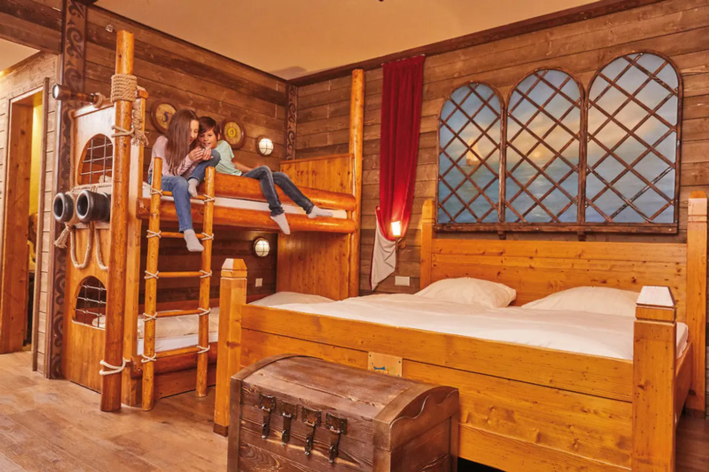 Heide Park Abenteuerhotel ROOM_EXAMPLE