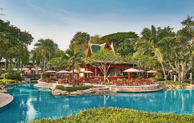 Hyatt Regency Hua Hin OUTDOOR_POOL