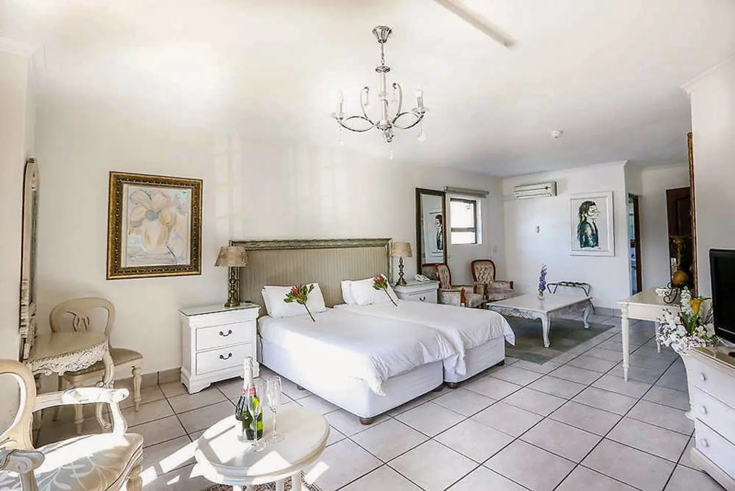 Misty Waves Boutique Hotel ROOM_EXAMPLE