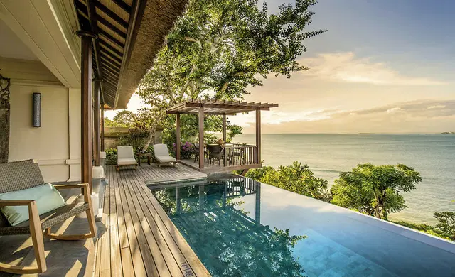 Four Seasons Resort Bali at Jimbaran Bay OUTDOOR_POOL