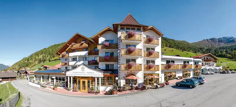 Erlebnishotel Family Resort Fendels – Hotelfoto