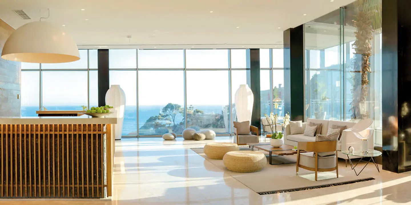 Bellevue LOUNGE_LOBBY