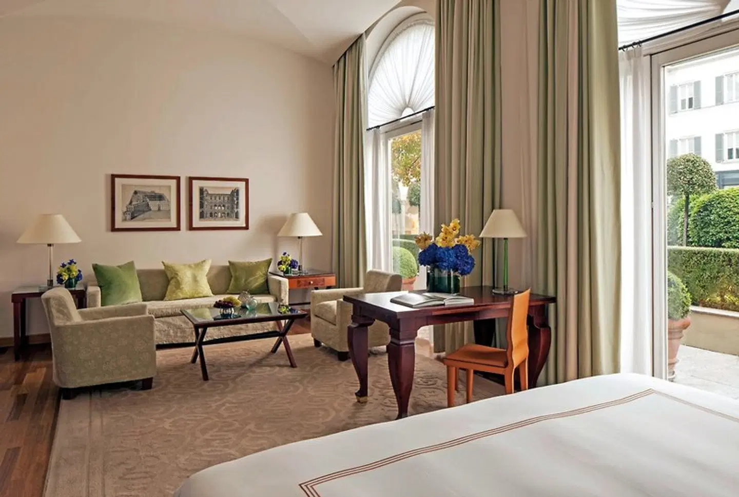 Four Seasons Hotel Milano ROOM_EXAMPLE