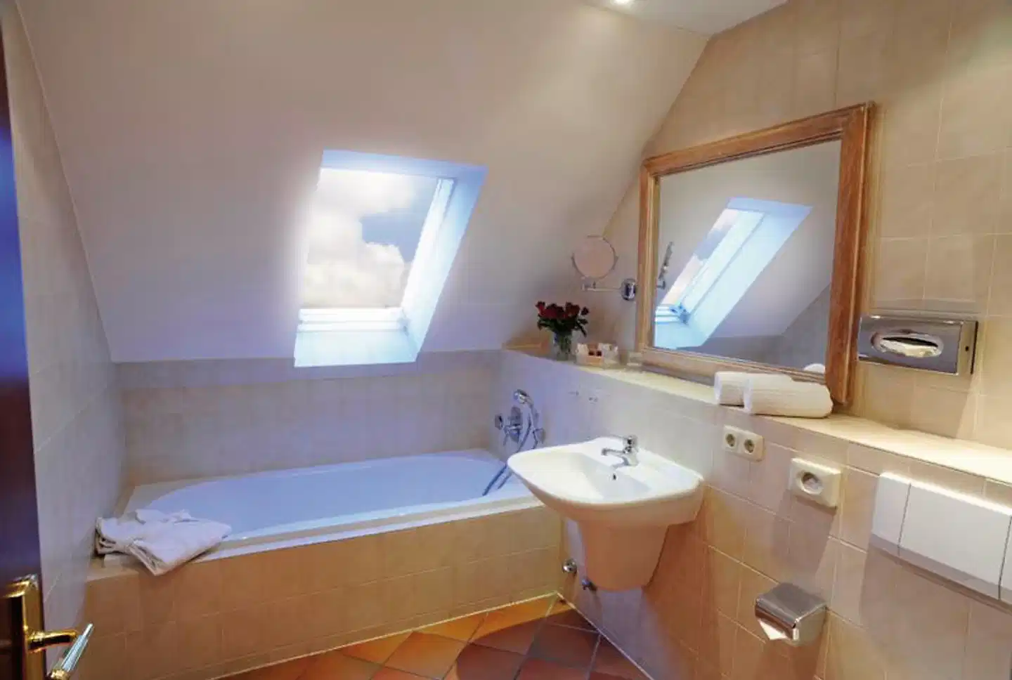 Hotel Villa Gropius Badezimmer