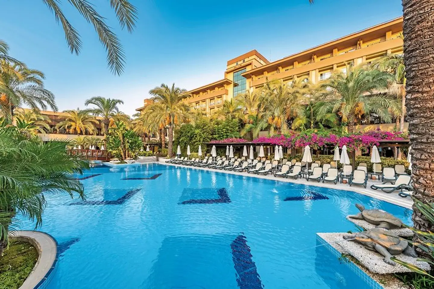 Sunis Hotel Kumköy Beach Resort OUTDOOR_POOL