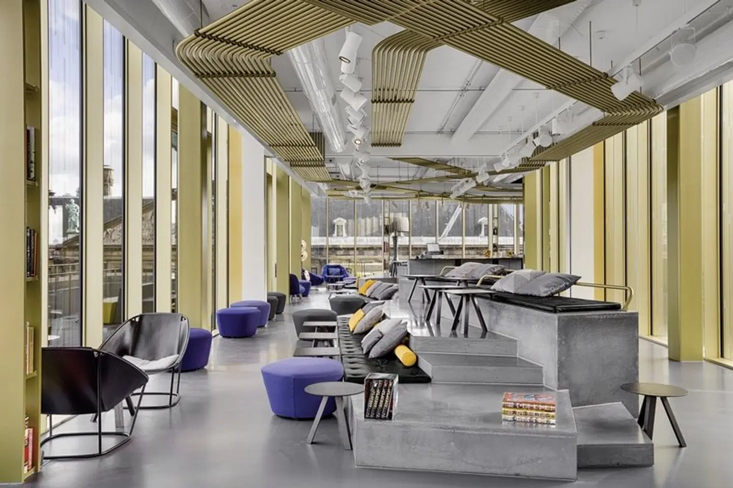 W Amsterdam LOUNGE_LOBBY