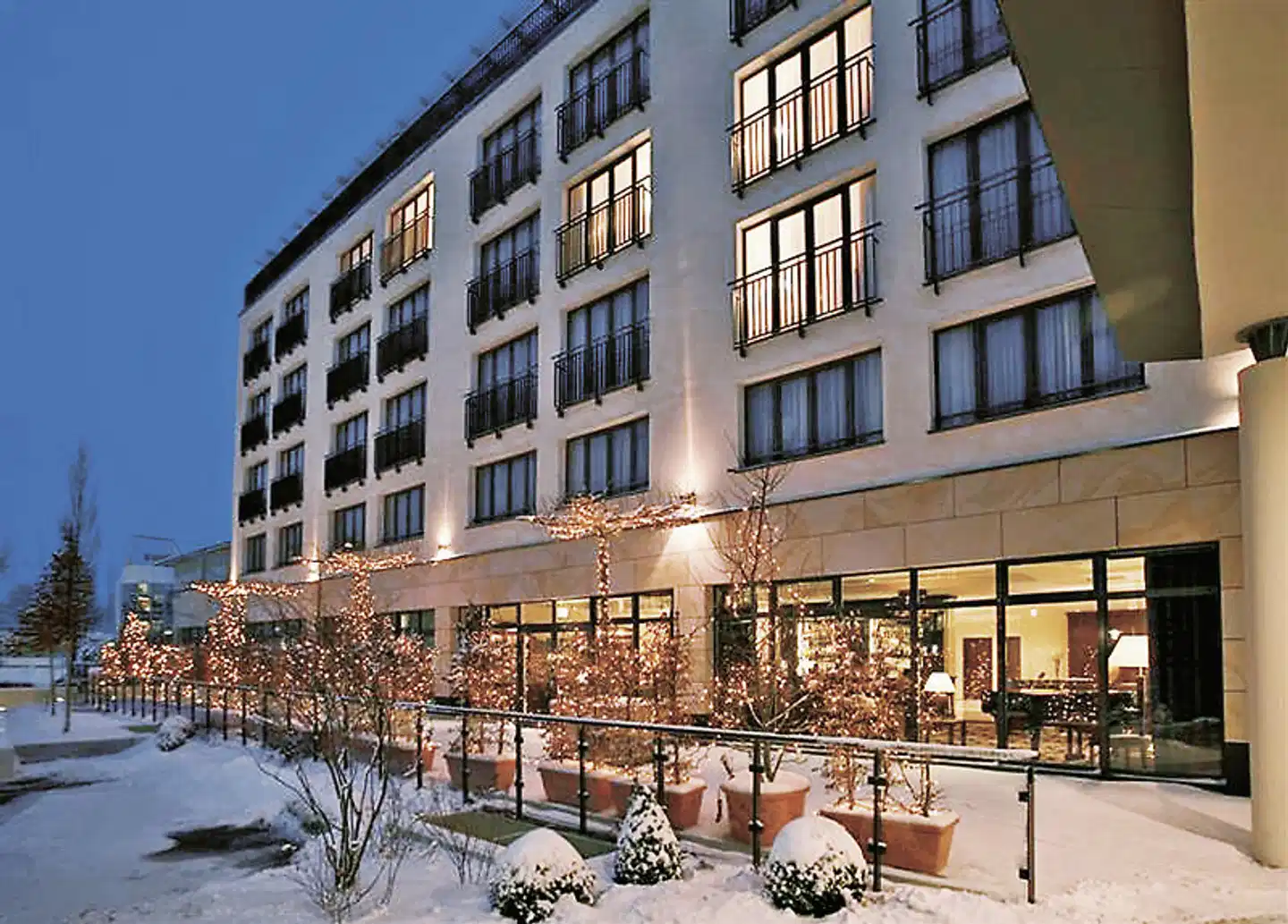 Hotel Vier Jahreszeiten Starnberg Terrasse
