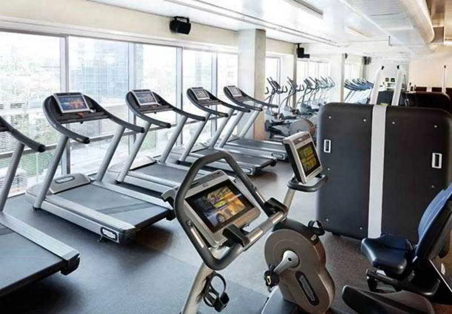 Courtyard by Marriott Los Angeles L.A. LIVE SPORTS_AND_LEISURE