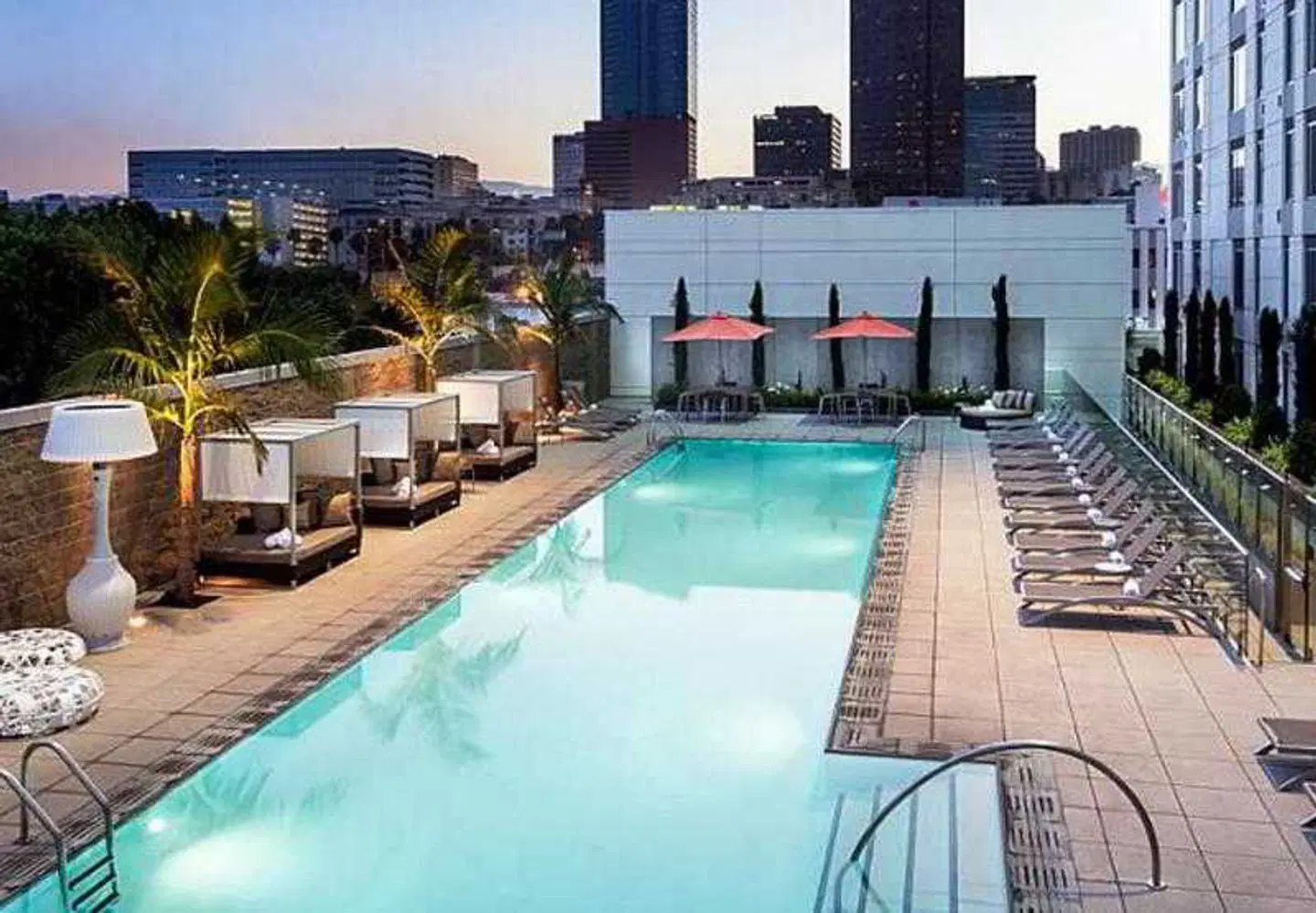 Residence Inn by Marriott Los Angeles L.A. LIVE OUTDOOR_POOL