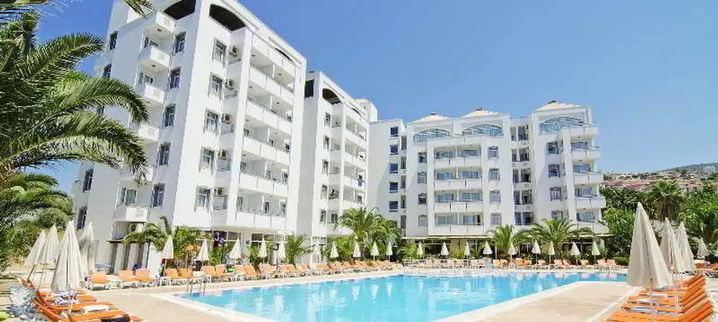 City's Hill Hotel EXTERIOR