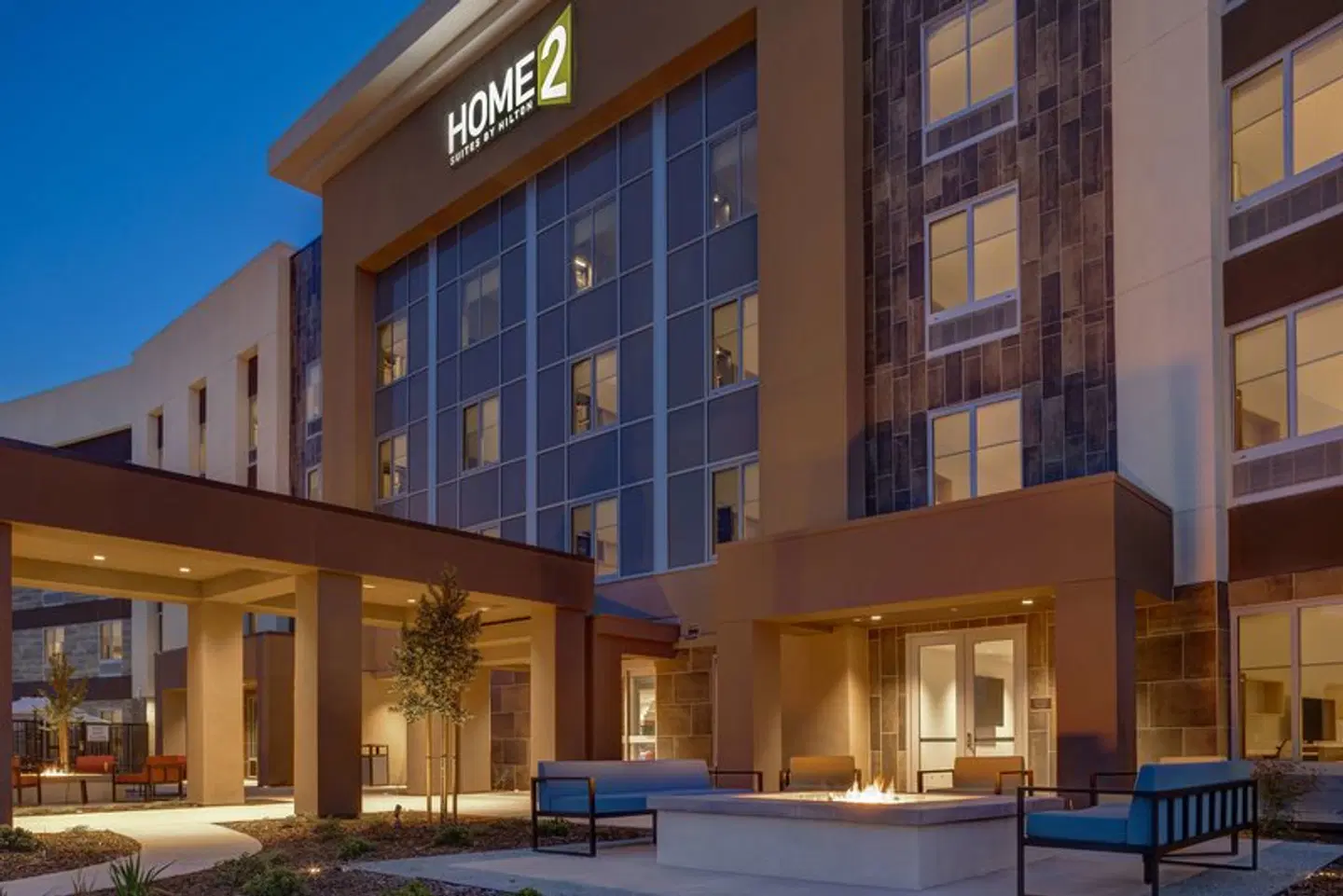 Home2 Suites by Hilton Petaluma EXTERIOR