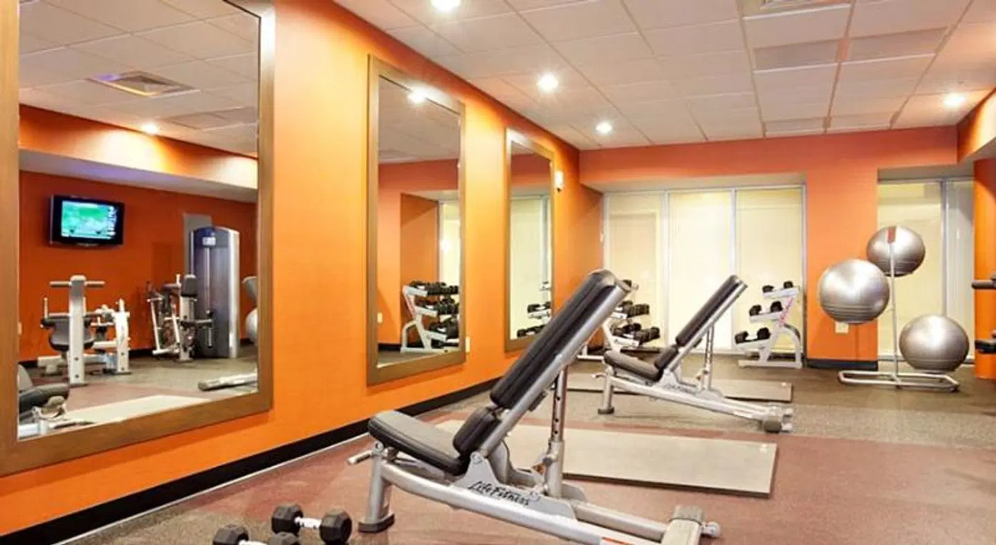 Miami Airport Marriott SPORTS_AND_LEISURE