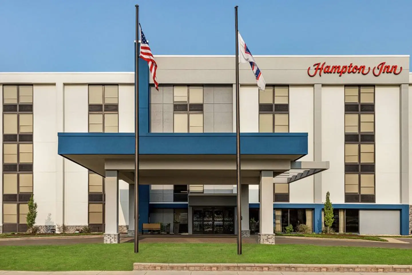 Hampton Inn Chicago-O'Hare International Airport EXTERIOR
