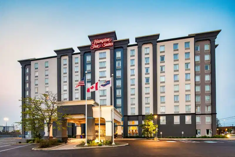 Hampton Inn & Suites by Hilton Toronto Airport – Hotelfoto