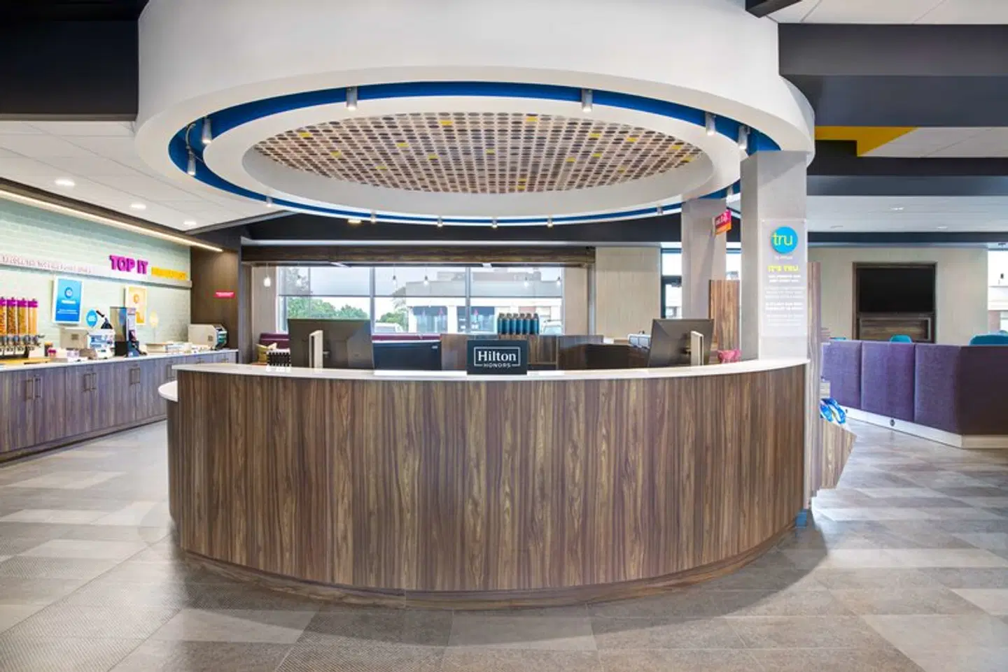 Tru By Hilton Toronto Airport West LOUNGE_LOBBY