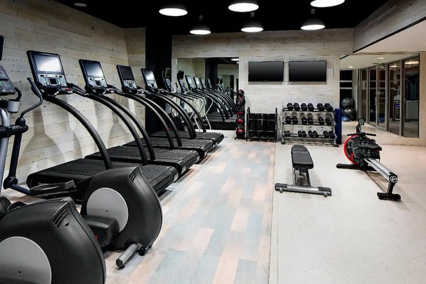 Crowne Plaza HY36 Midtown Manhattan by IHG SPORTS_AND_LEISURE