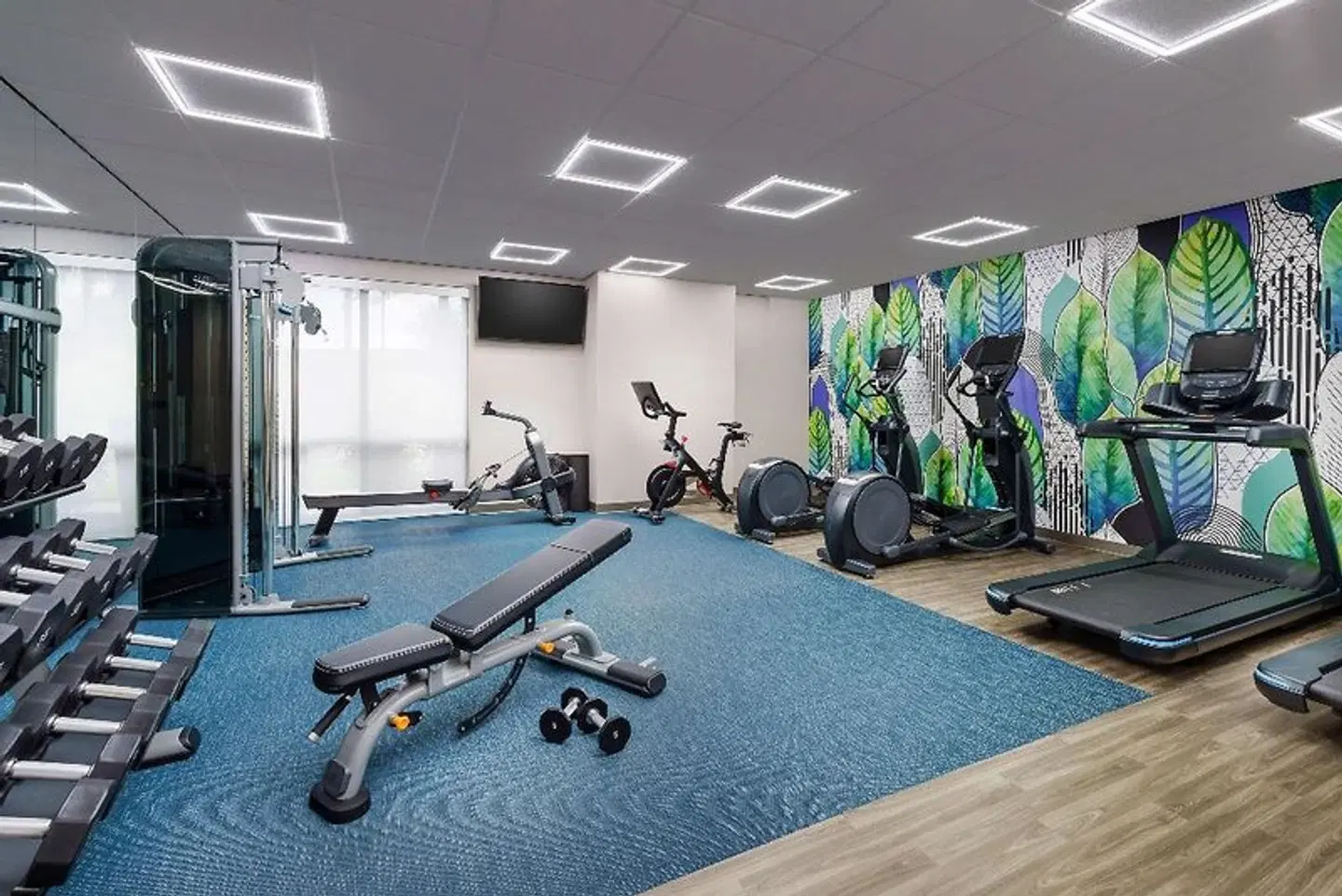 Hyatt Place across from Universal Orlando Resort SPORTS_AND_LEISURE