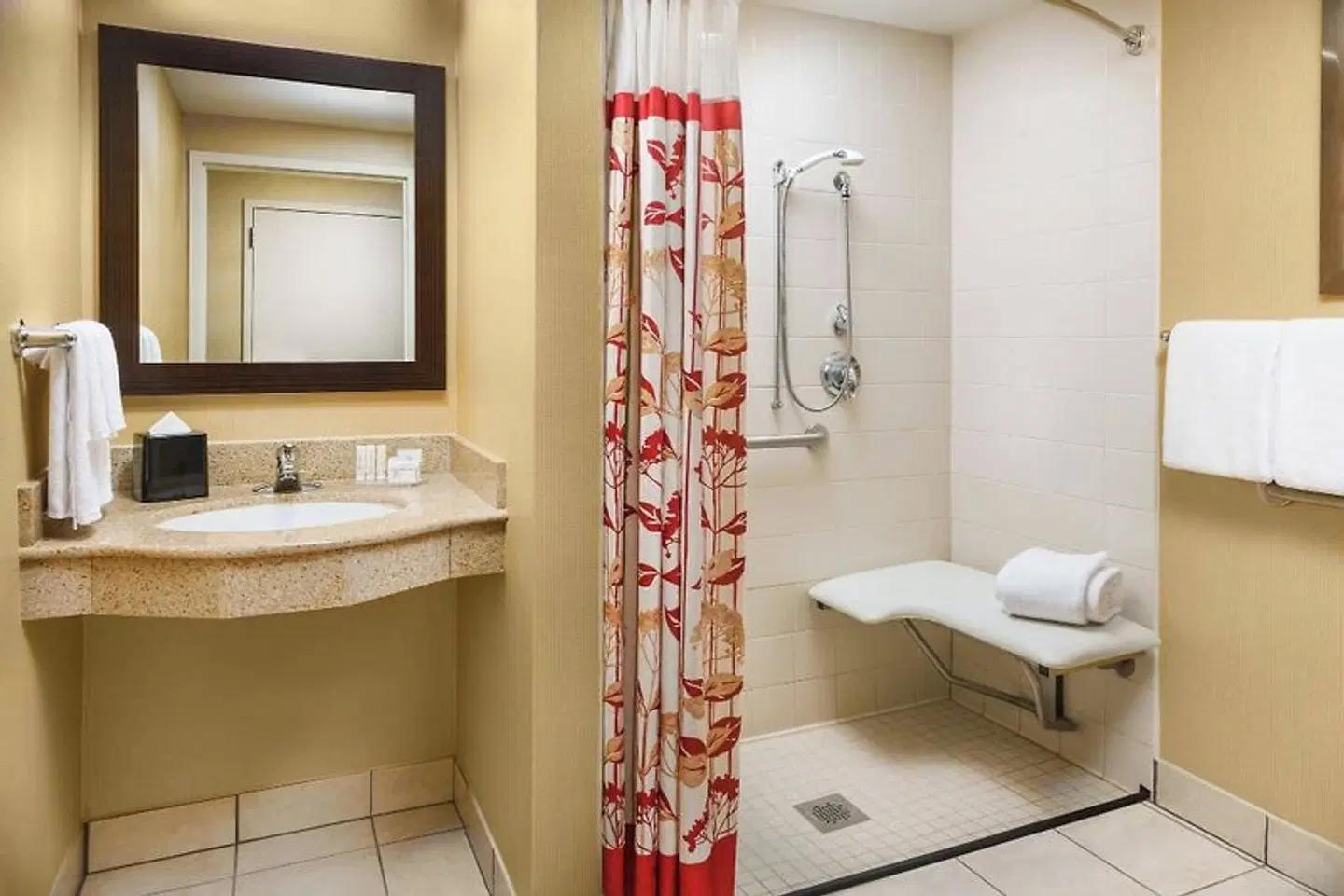 Courtyard by Marriott Boston-South Boston Badezimmer