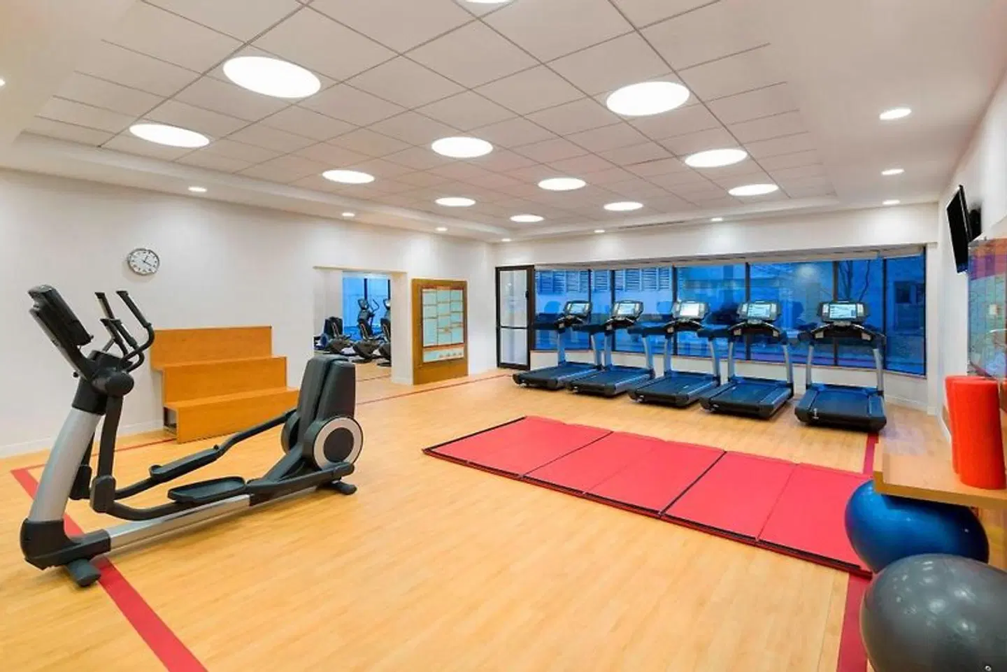 Sheraton Vancouver Airport Hotel SPORTS_AND_LEISURE