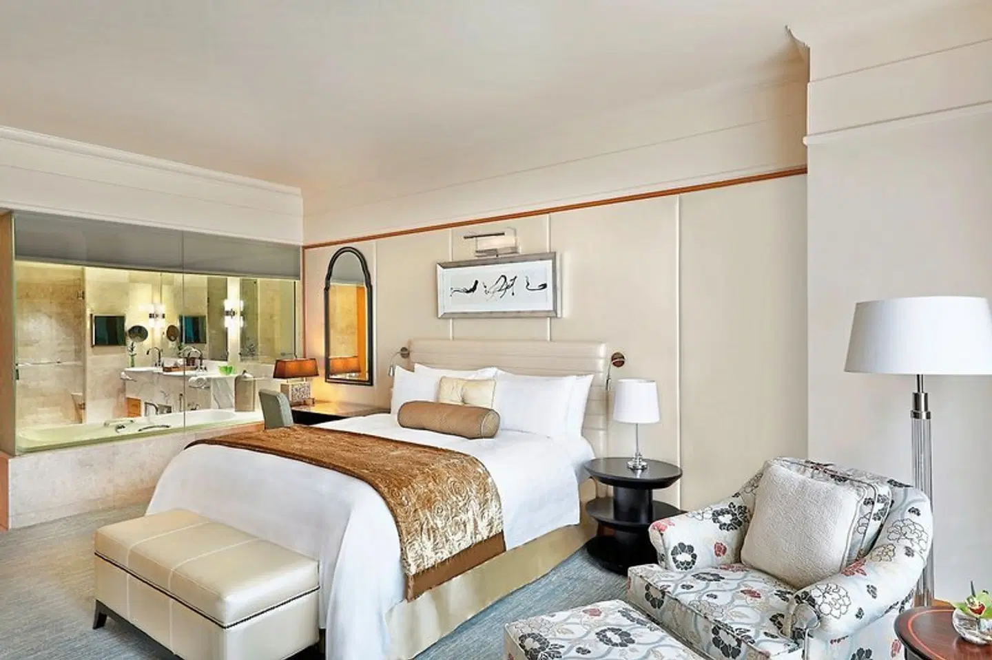 The Ritz-Carlton Dubai International Financial Centre ROOM_EXAMPLE