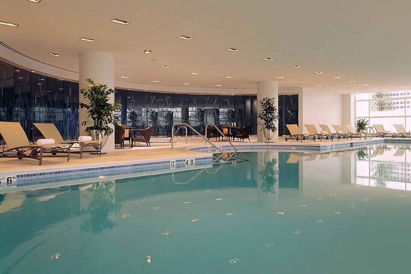 Renaissance Schaumburg Convention Center Hotel Hallenbad