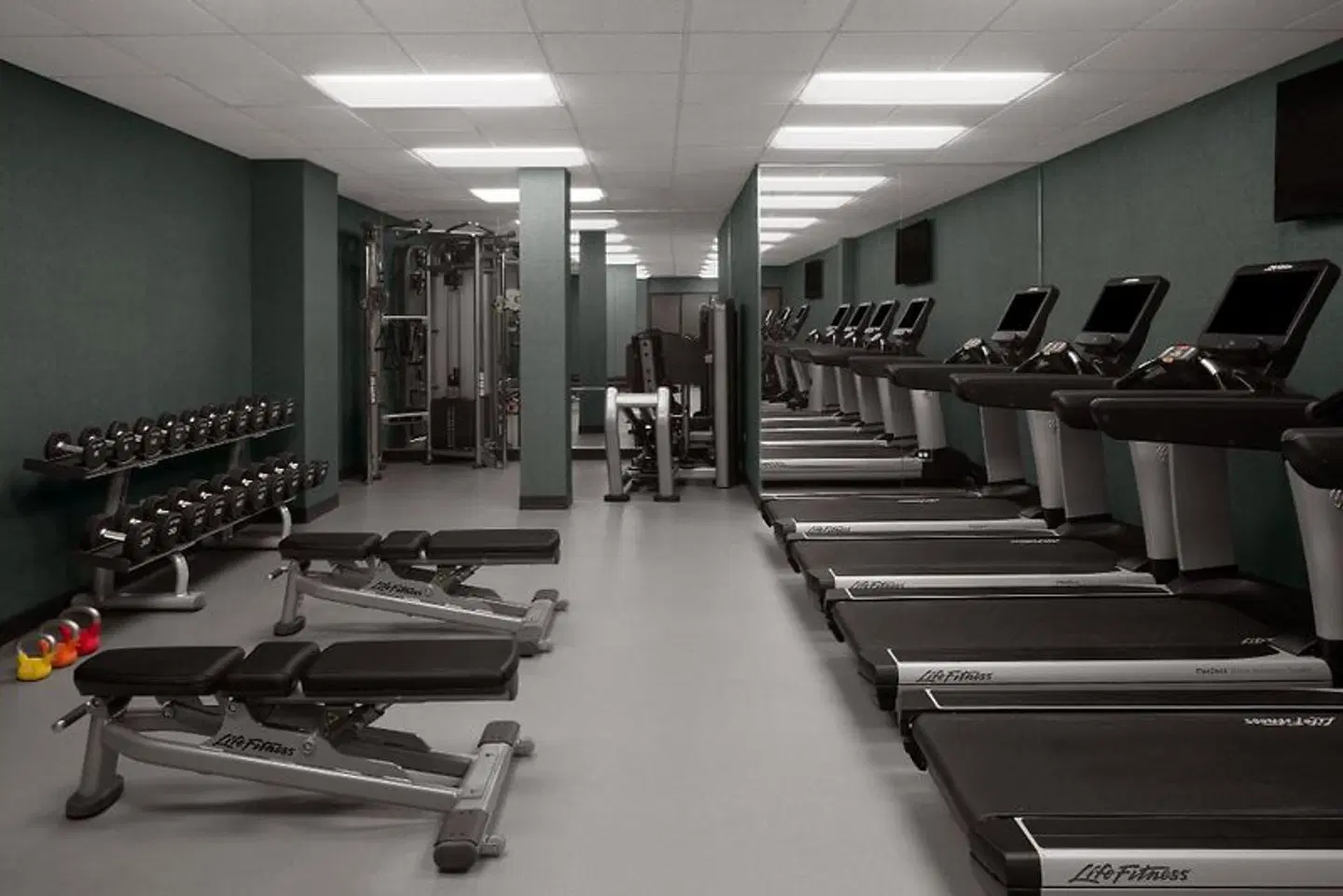 Renaissance Chicago North Shore Hotel SPORTS_AND_LEISURE