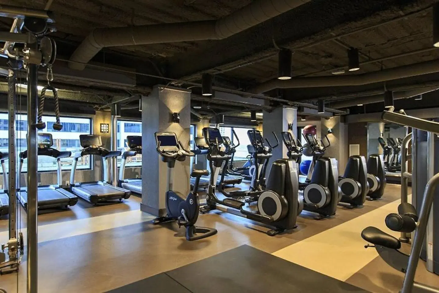 Renaissance Seattle Hotel SPORTS_AND_LEISURE