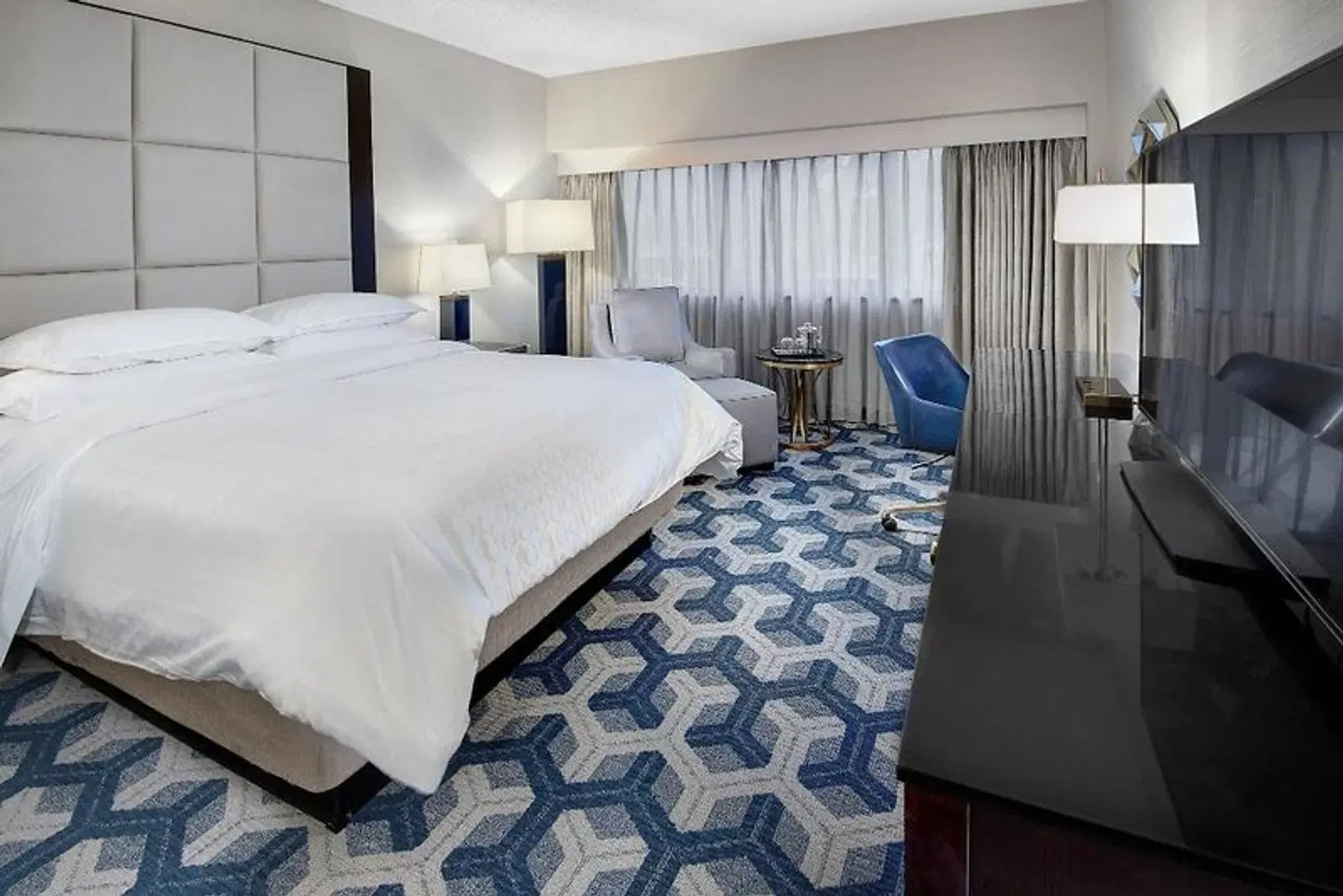 Sheraton Eatontown Hotel ROOM_EXAMPLE