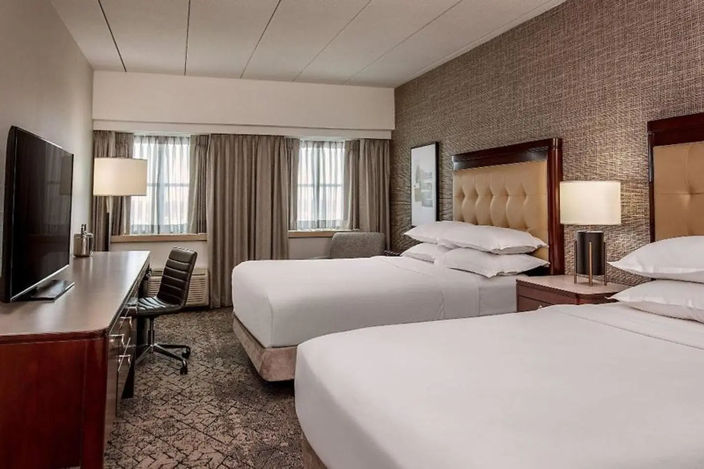 Sheraton Boston Needham Hotel ROOM_EXAMPLE