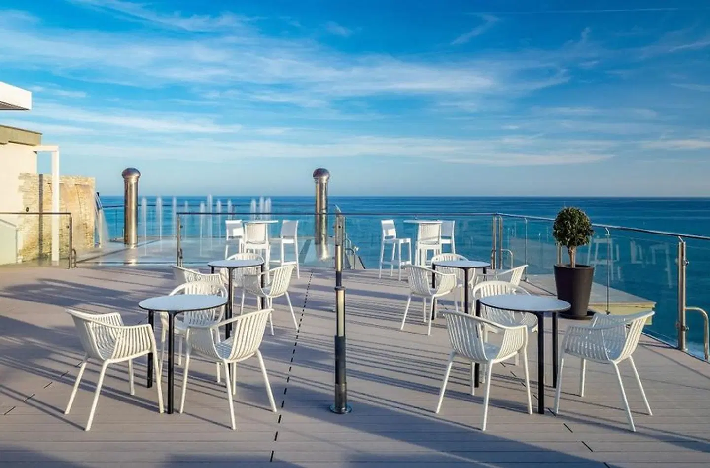 Hotel Las Arenas Affiliated by Meliá Terrasse