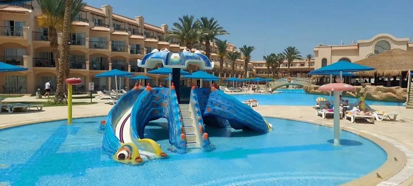 Pyramisa Beach Resort Sahl Hasheesh OUTDOOR_POOL