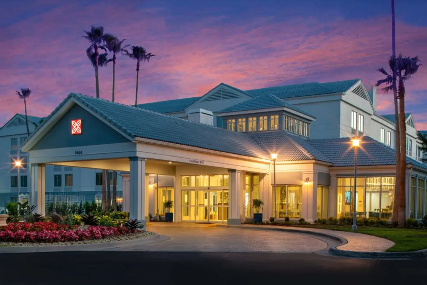 Hilton Garden Inn Orlando Airport EXTERIOR