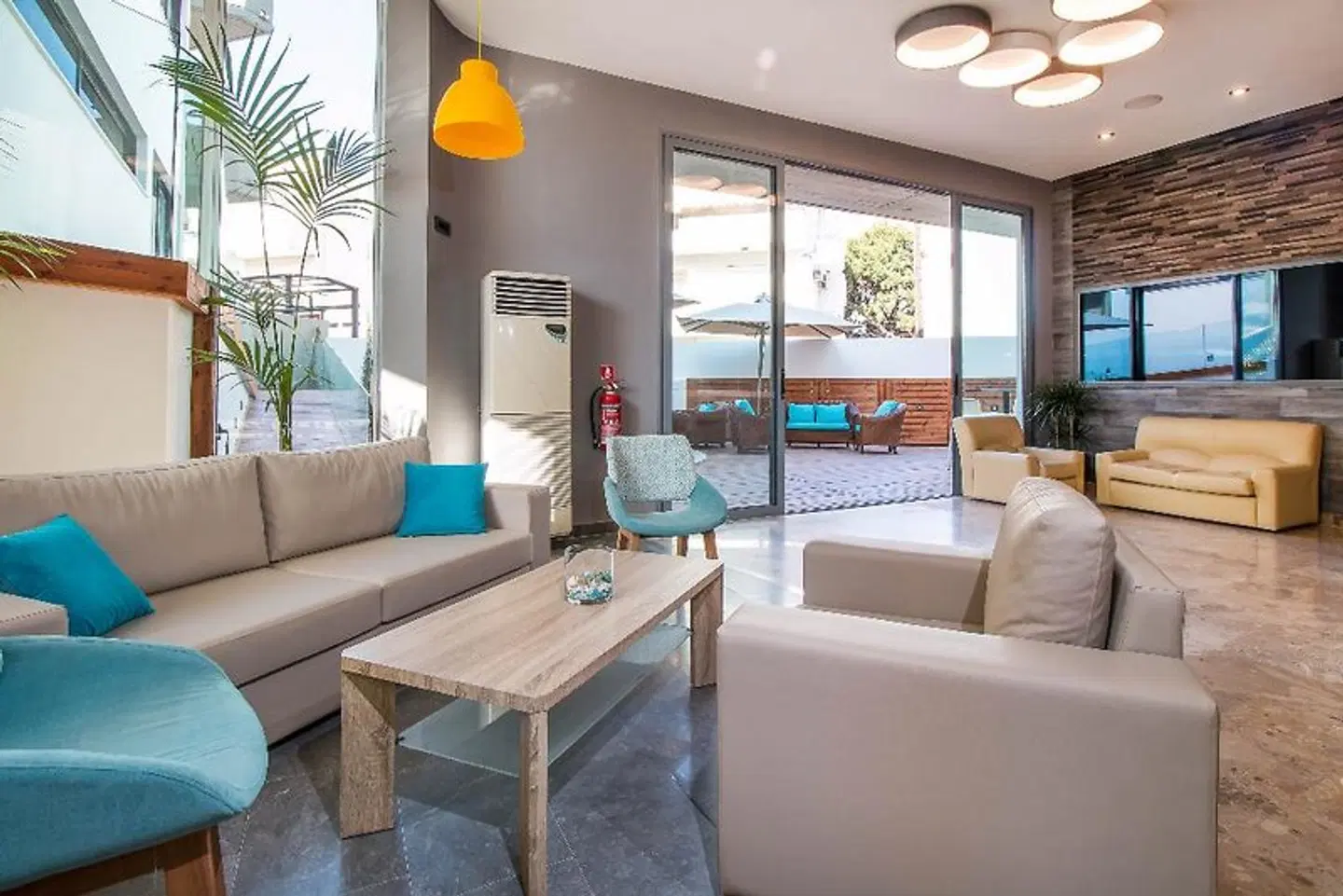 Sunny Days Hotel & Resort LOUNGE_LOBBY
