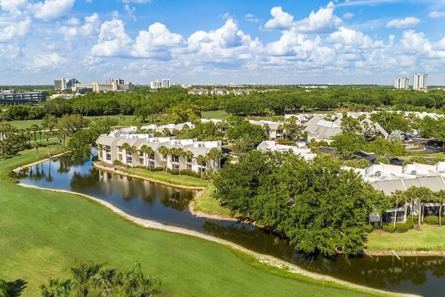 Marriott's Sabal Palms EXTERIOR