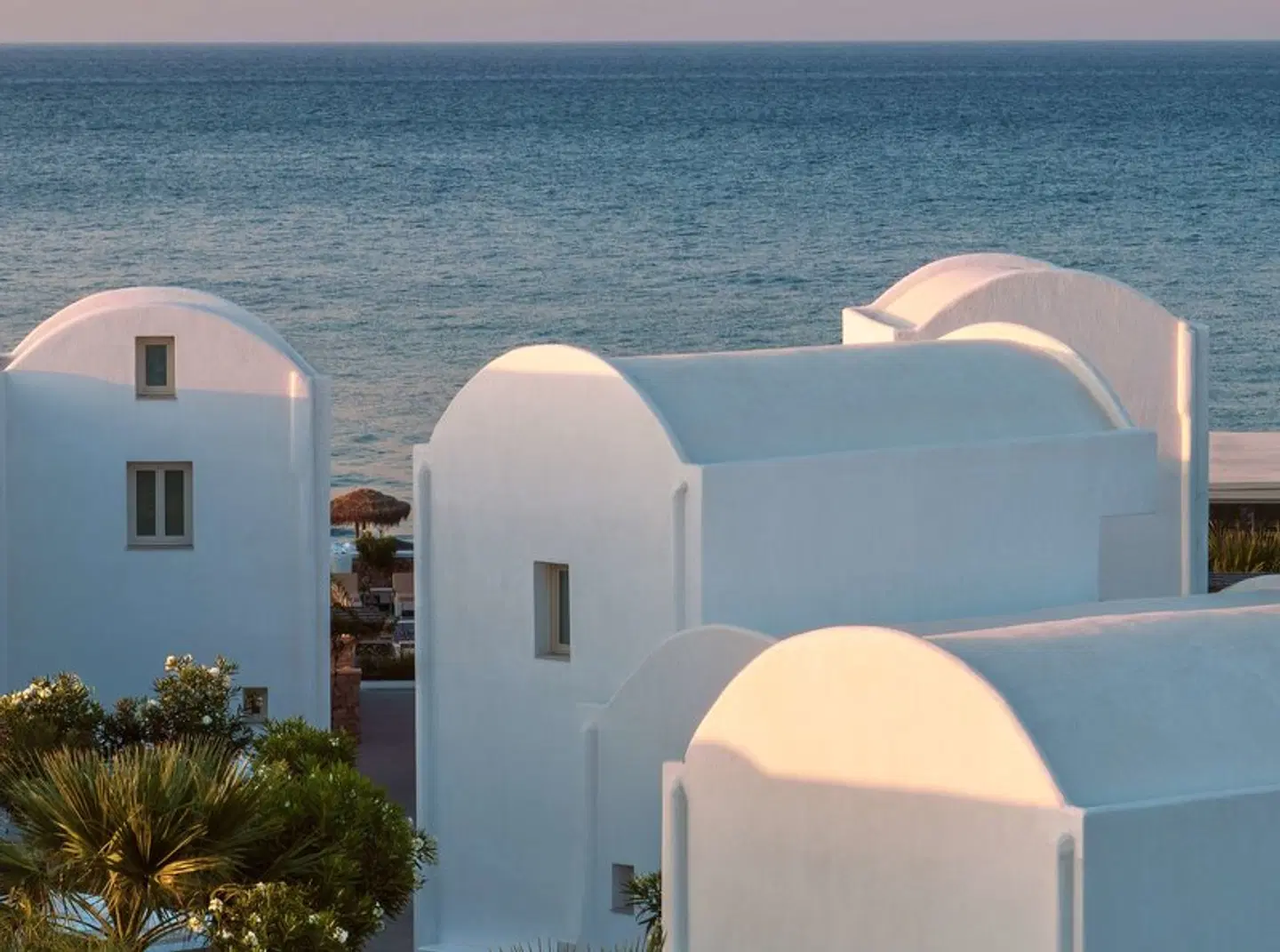 Sea Breeze Beach Resort, Curio Collection by Hilton Terrasse