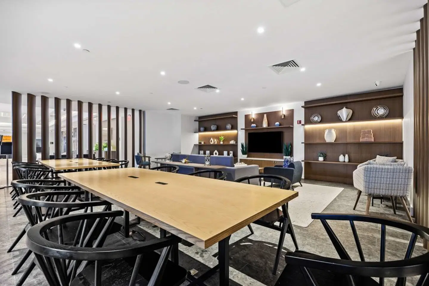 DoubleTree by Hilton New York JFK Airport SPORTS_AND_LEISURE