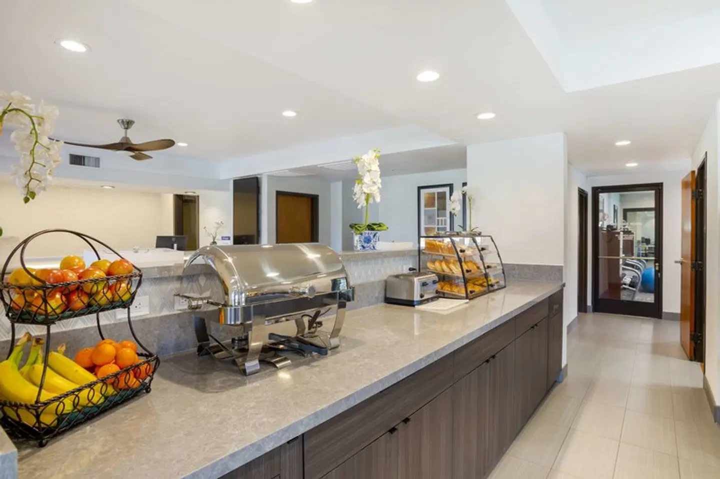 Best Western Exeter Inn & Suites LOUNGE_LOBBY