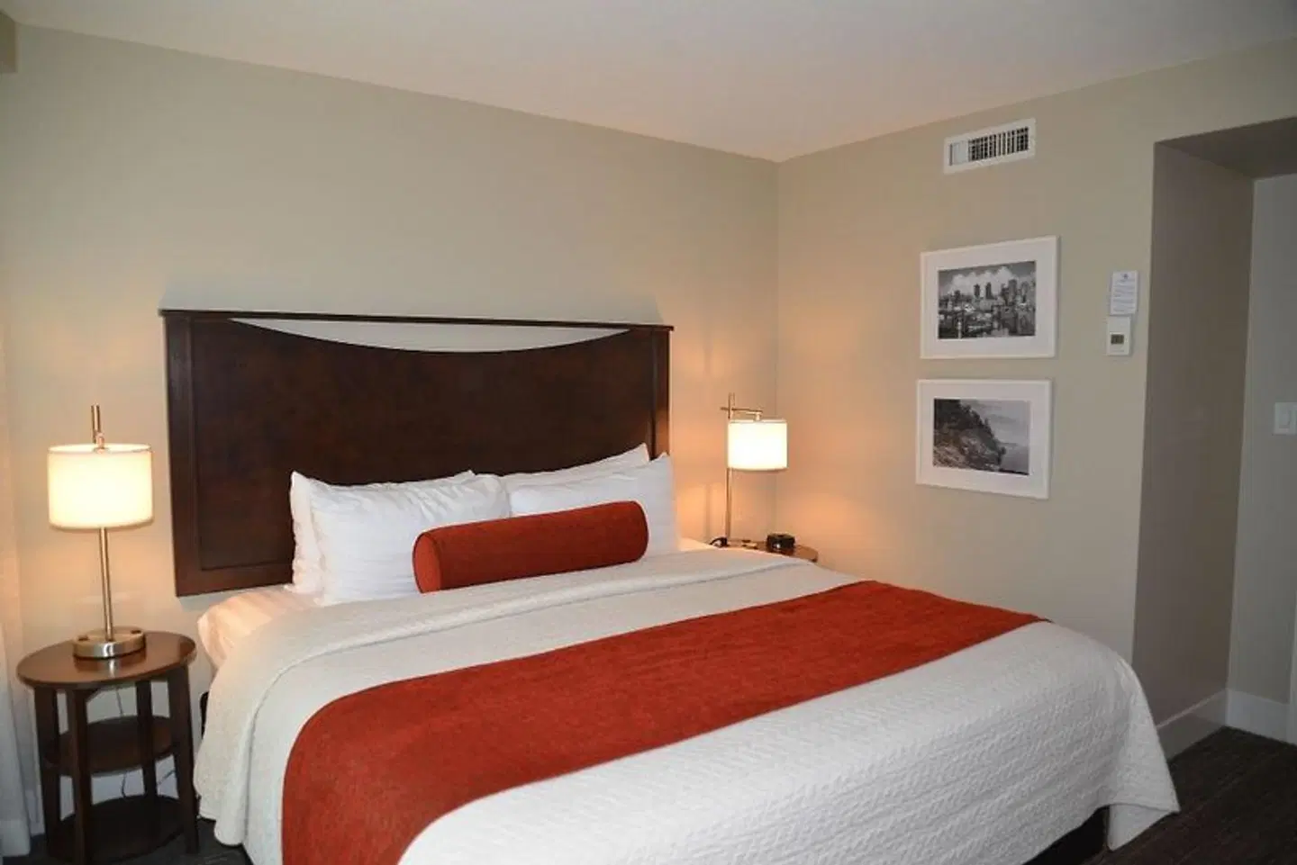 Rosedale on Robson Suite Hotel ROOM_EXAMPLE