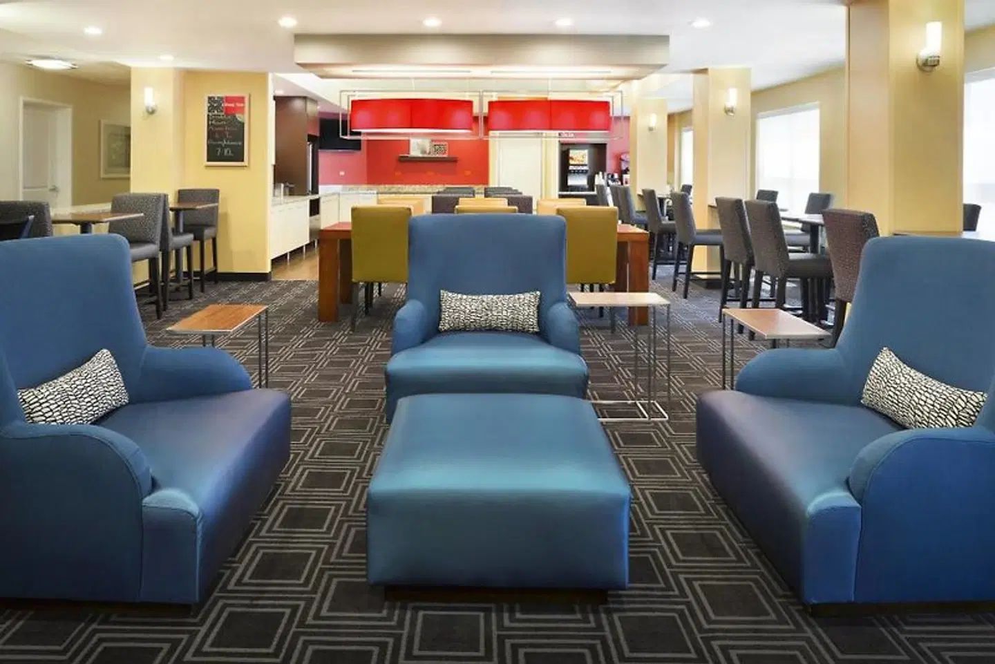 TownePlace Suites by Marriott Chicago Naperville LOUNGE_LOBBY