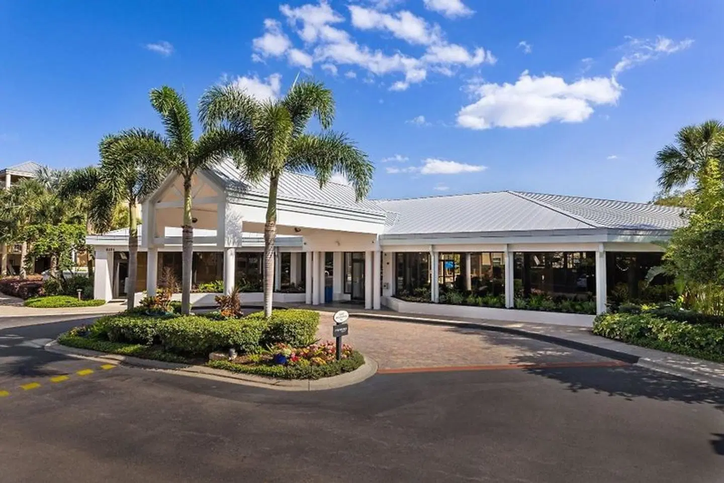 Marriott's Imperial Palms Villas EXTERIOR