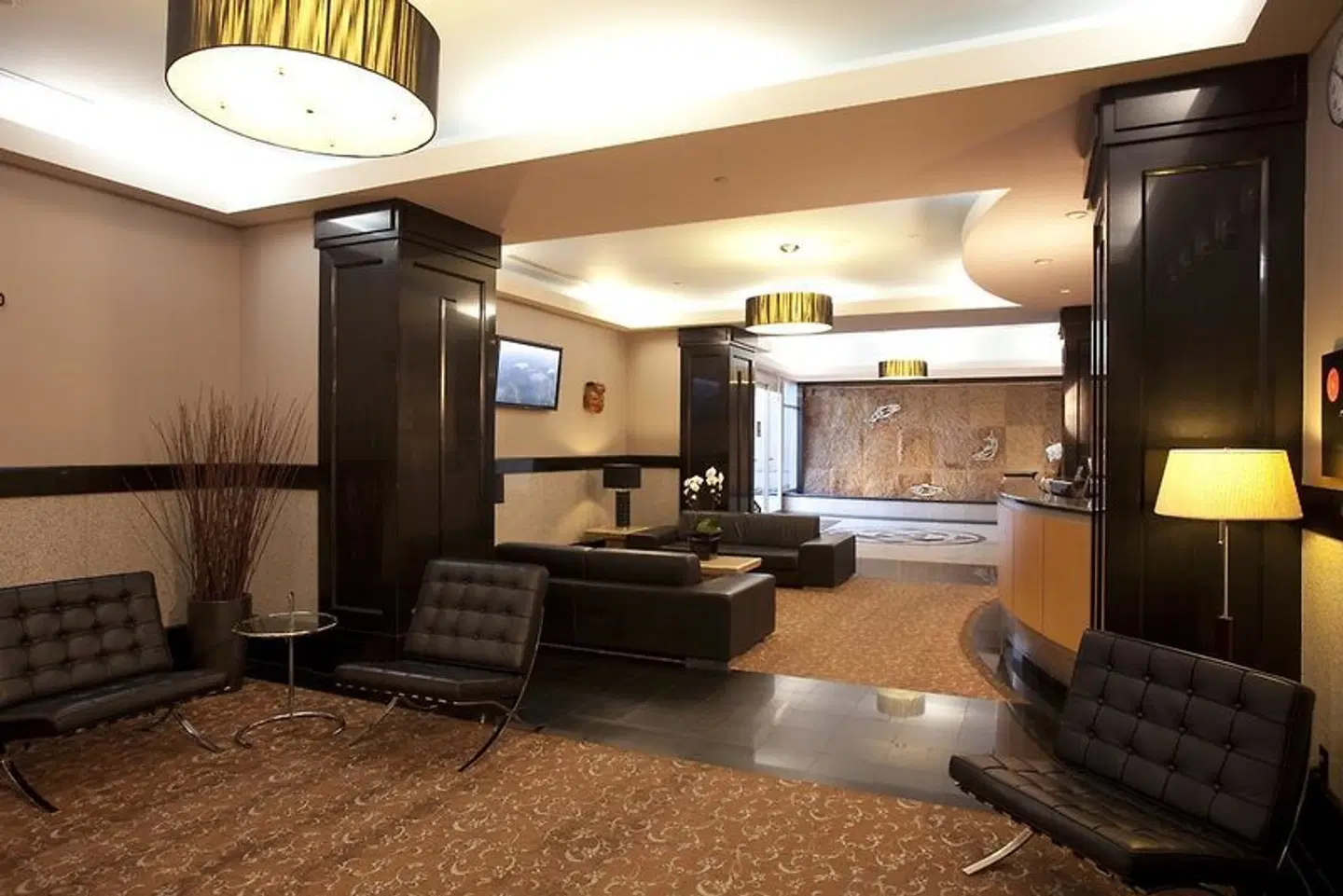 Carmana Plaza LOUNGE_LOBBY