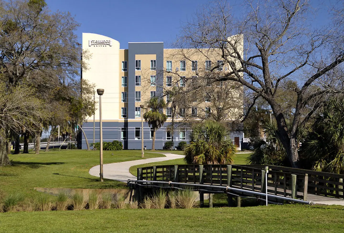 Staybridge Suites St. Petersburg Downtown by IHG EXTERIOR