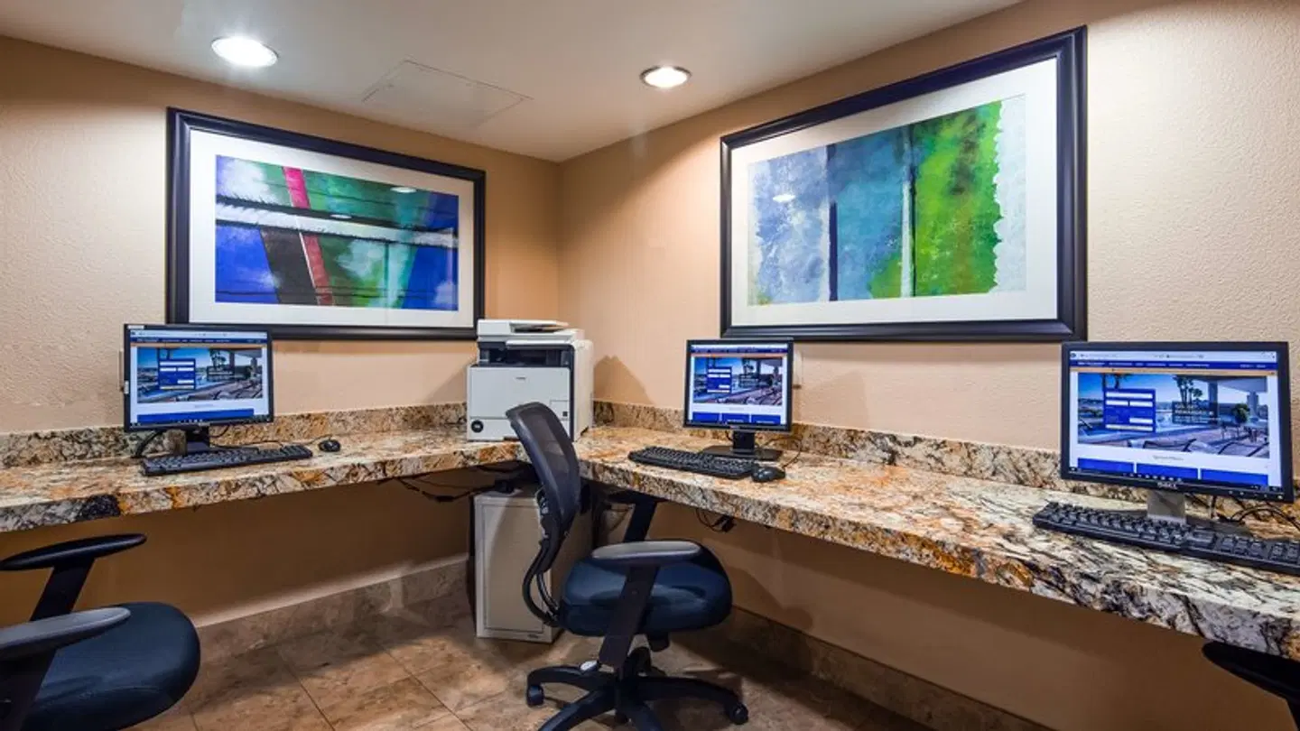 Best Western Plus Casino Royale - On The Strip Badezimmer