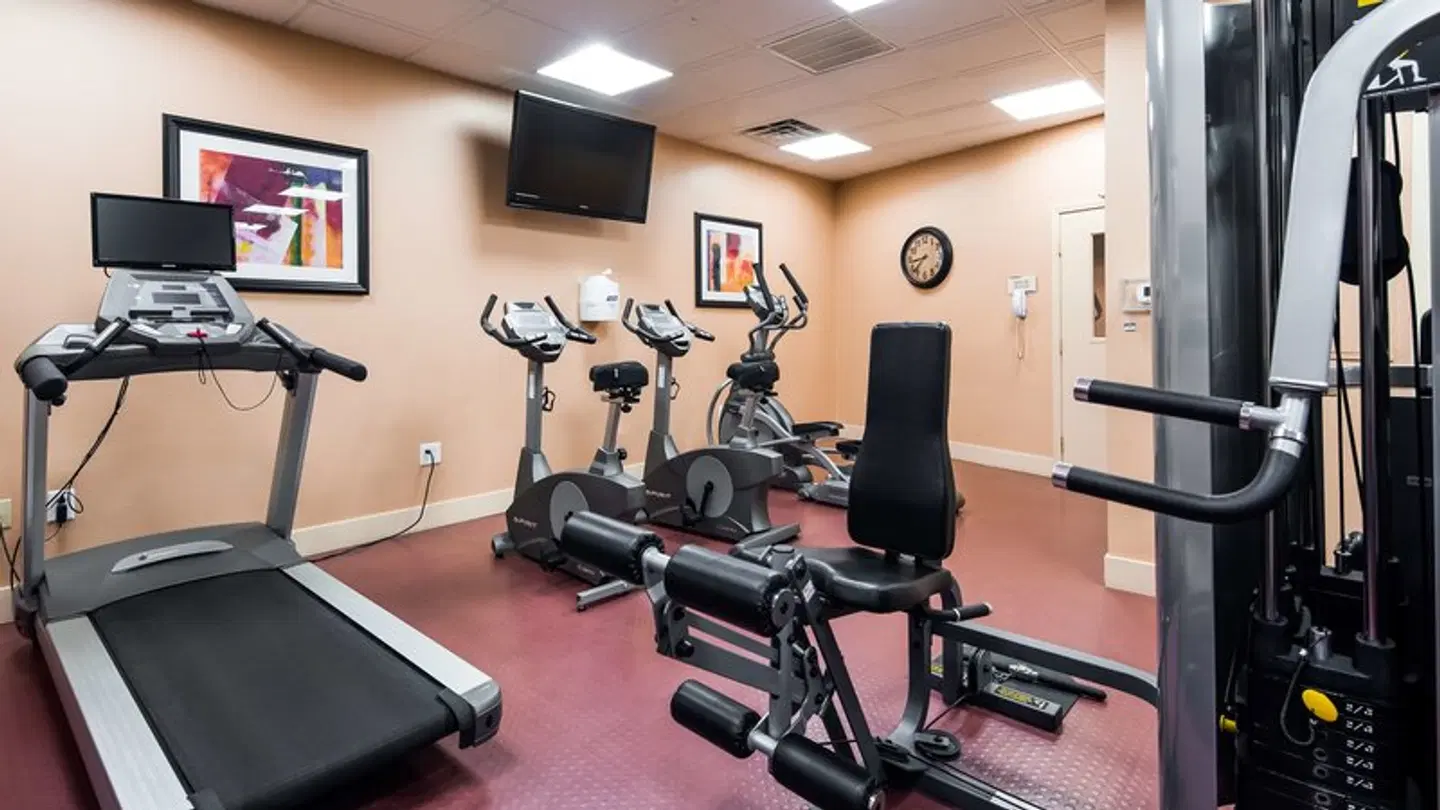 Best Western Plus Casino Royale - On The Strip SPORTS_AND_LEISURE