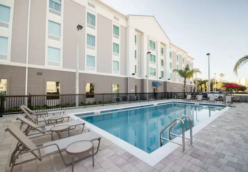 Hampton Inn & Suites Orlando at SeaWorld – Hotelfoto