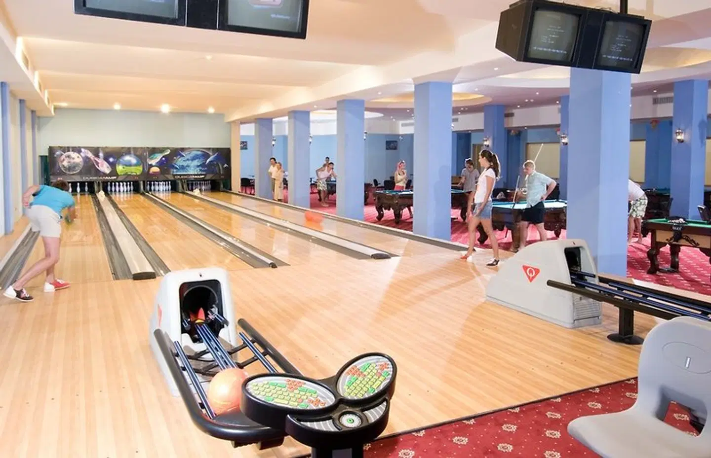 Titanic Beach SPORTS_AND_LEISURE