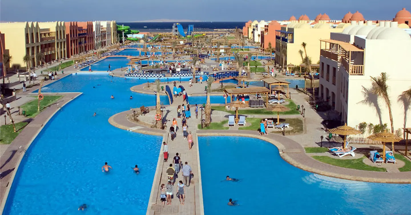 Titanic Beach OUTDOOR_POOL