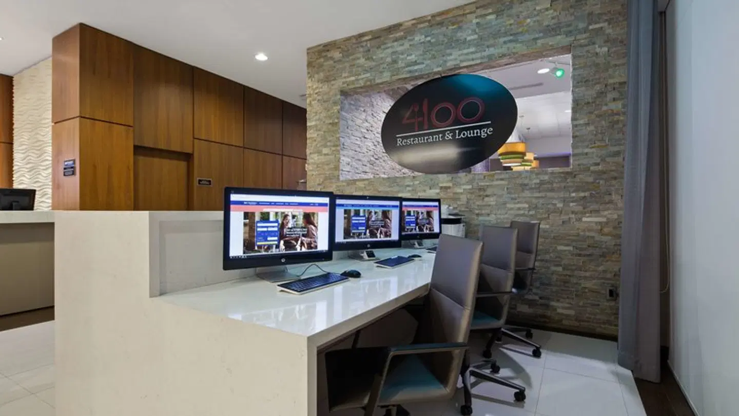 Best Western Premier Miami International Airport Hotel & Suites ROOM_EXAMPLE