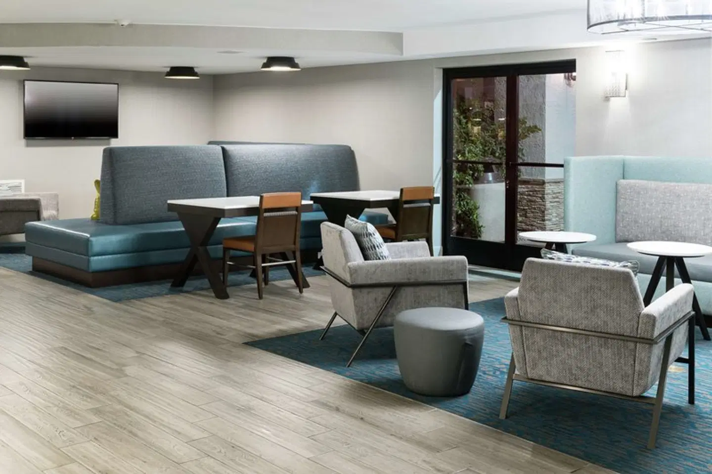Hampton Inn Los Angeles/Santa Clarita LOUNGE_LOBBY