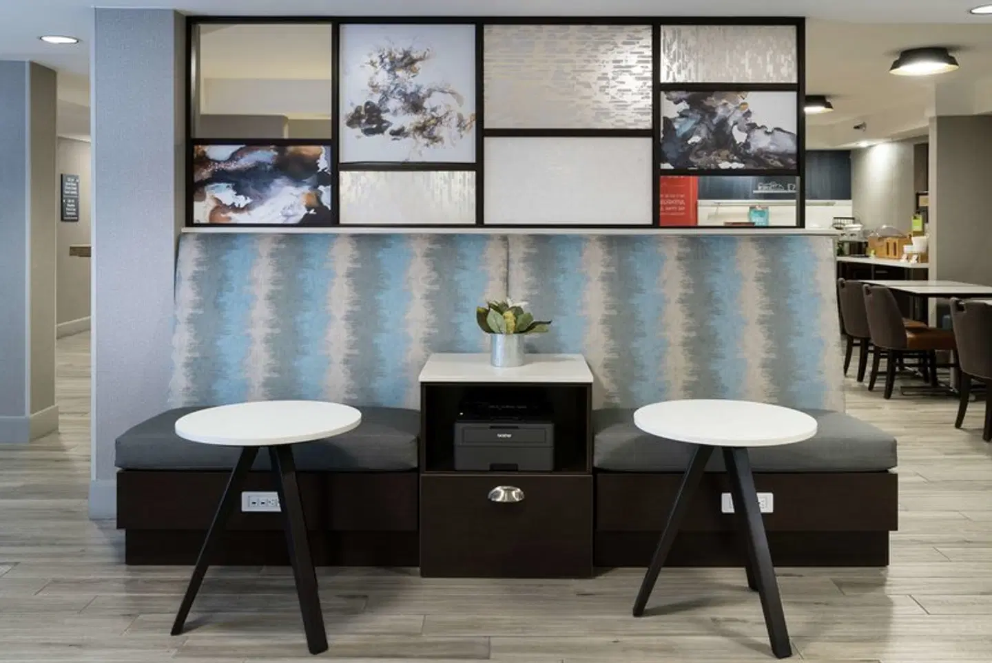 Hampton Inn Los Angeles/Santa Clarita LOUNGE_LOBBY